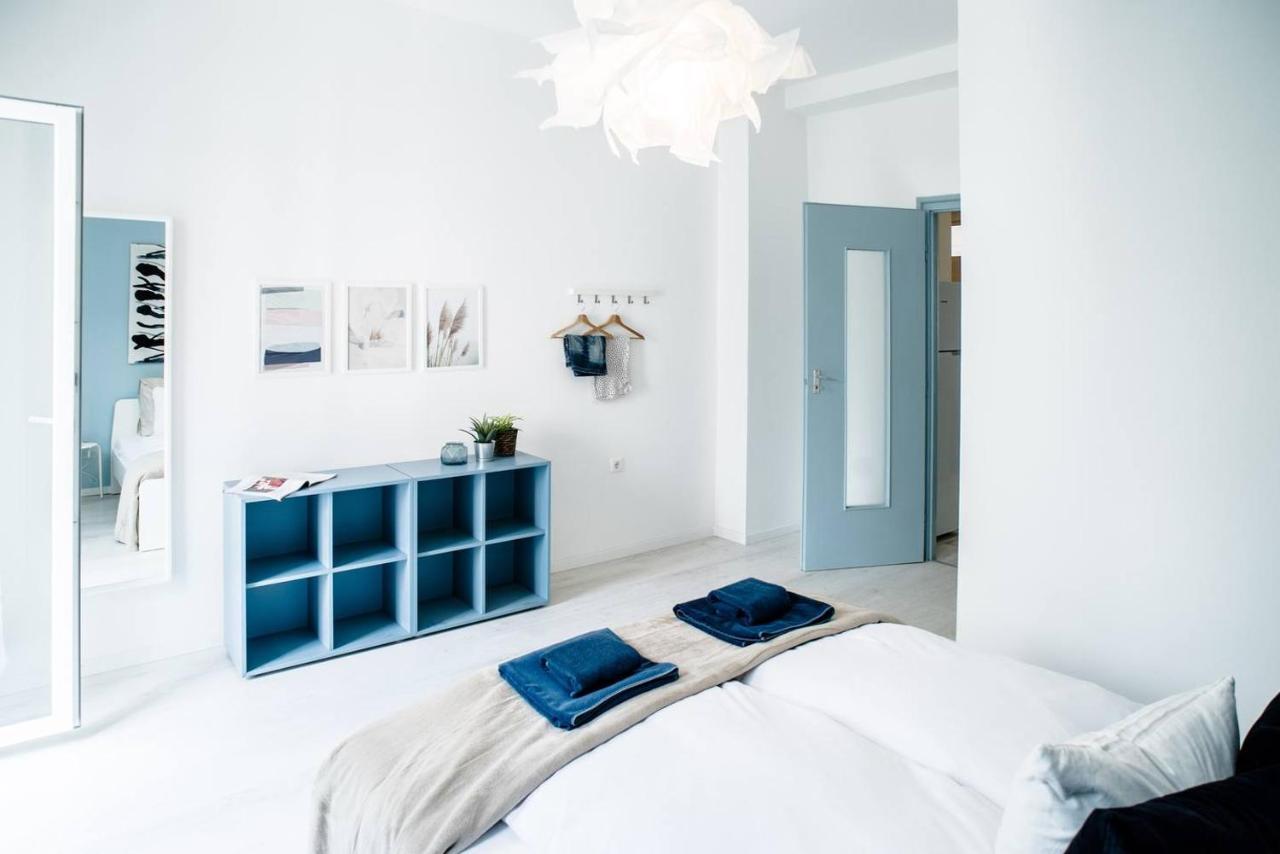 Central New Home With 3 Bedrooms, A/C And Balcony ブダペスト エクステリア 写真